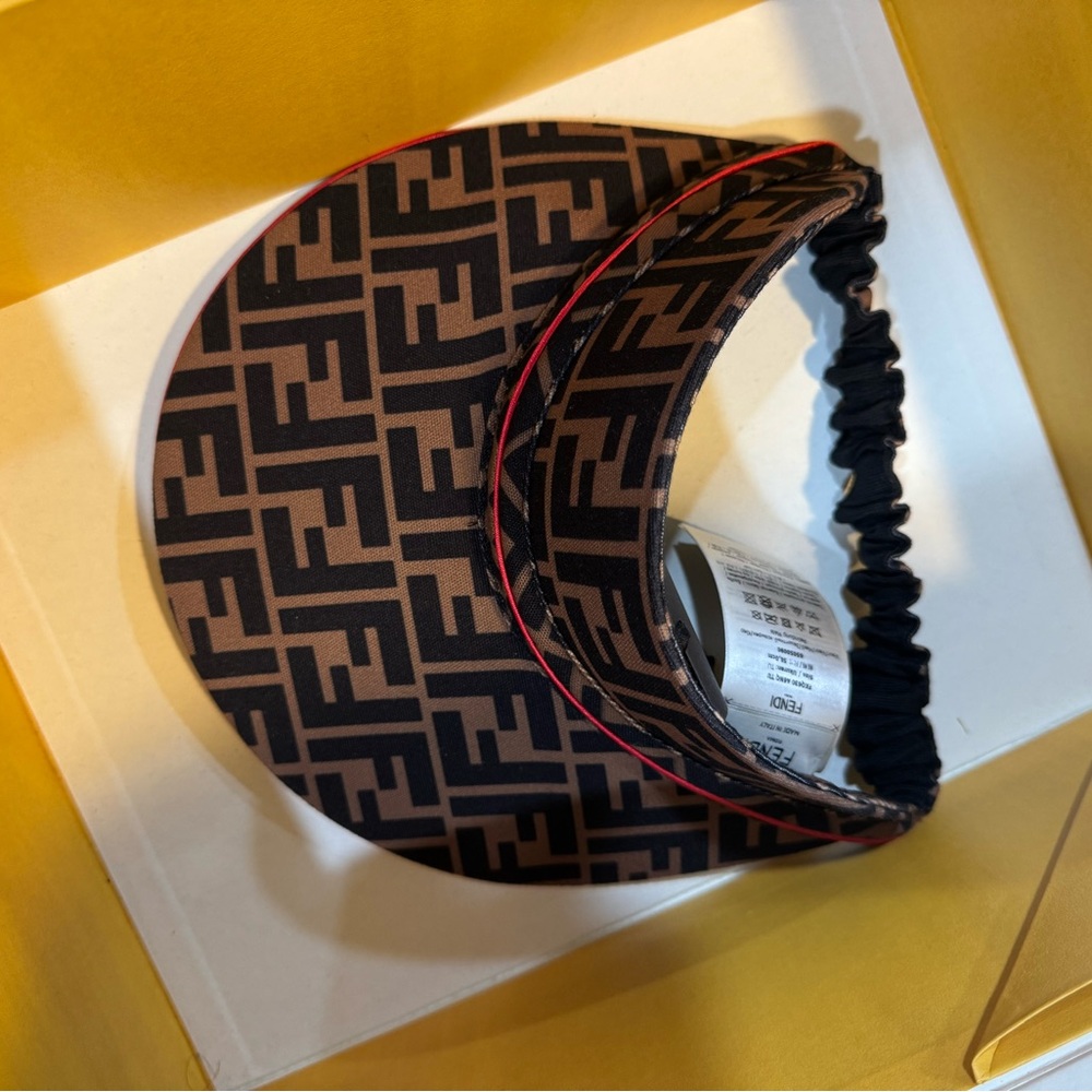 Fendi Heidi Stretch Logo Visor - Stretch